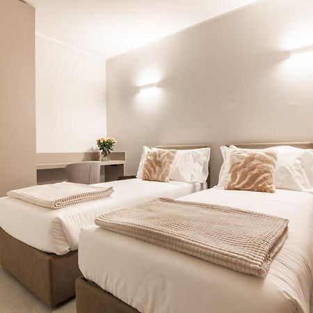 Lago Dorato Luxury Apartments & Villa - Lake Como View Colico Eksteriør billede