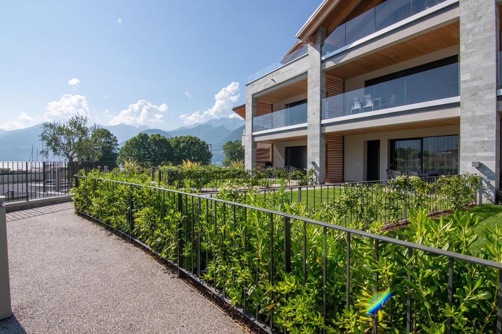 Lago Dorato Luxury Apartments & Villa - Lake Como View Colico Eksteriør billede
