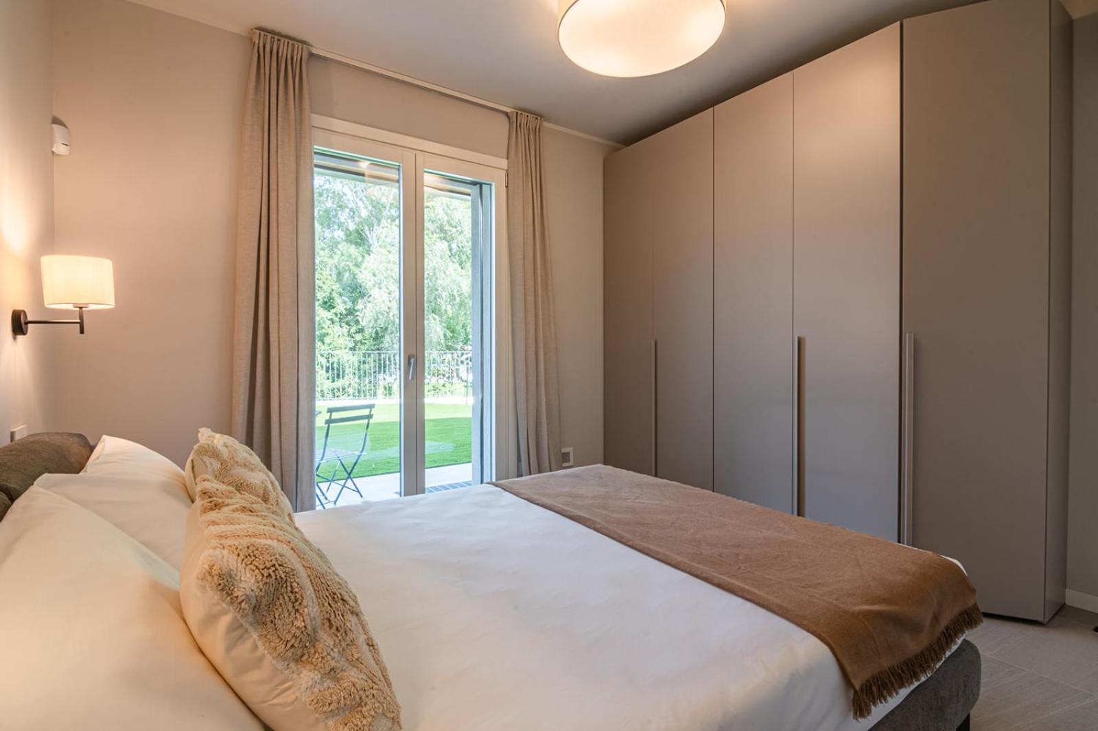 Lago Dorato Luxury Apartments & Villa - Lake Como View Colico Eksteriør billede