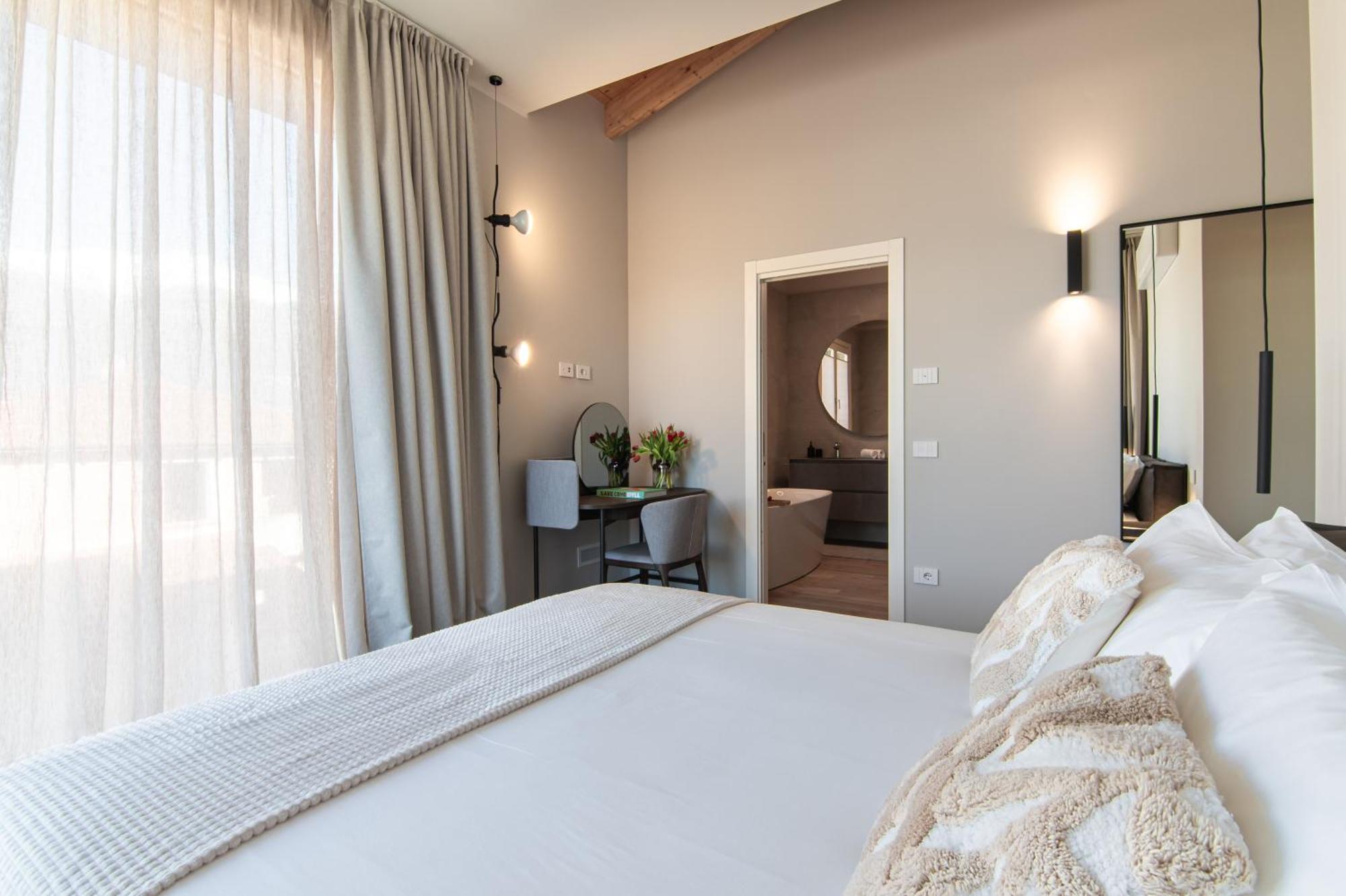 Lago Dorato Luxury Apartments & Villa - Lake Como View Colico Eksteriør billede