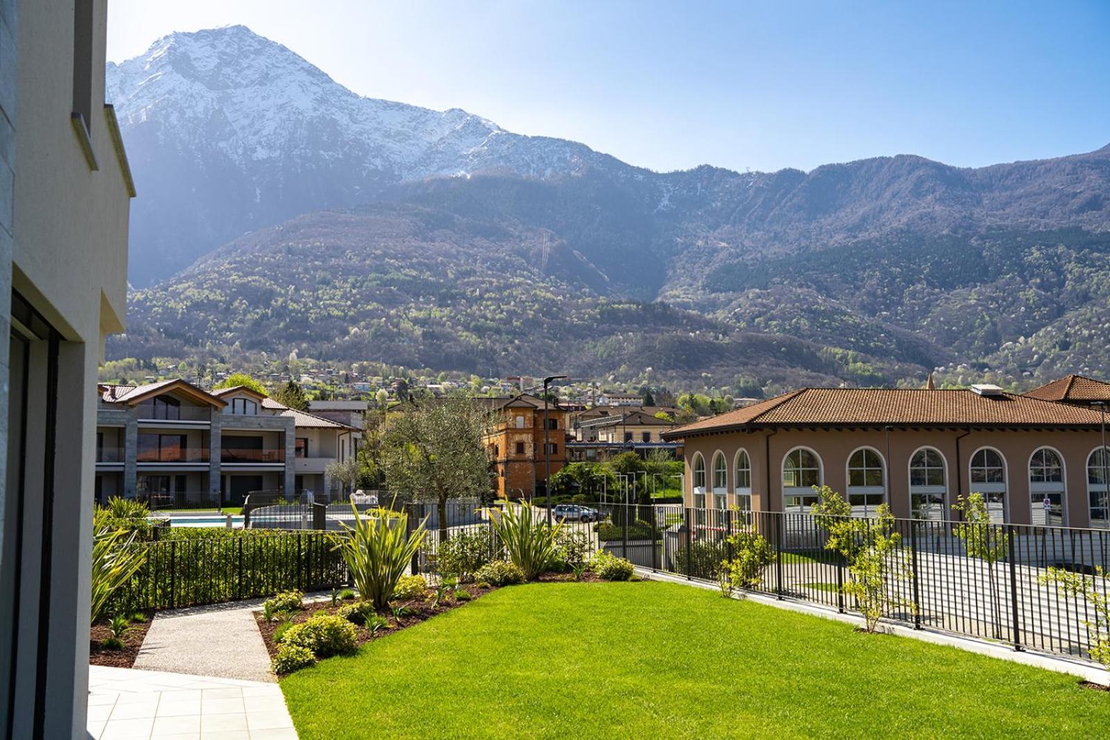 Lago Dorato Luxury Apartments & Villa - Lake Como View Colico Eksteriør billede