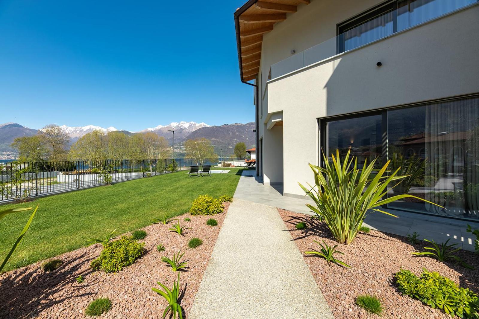 Lago Dorato Luxury Apartments & Villa - Lake Como View Colico Eksteriør billede